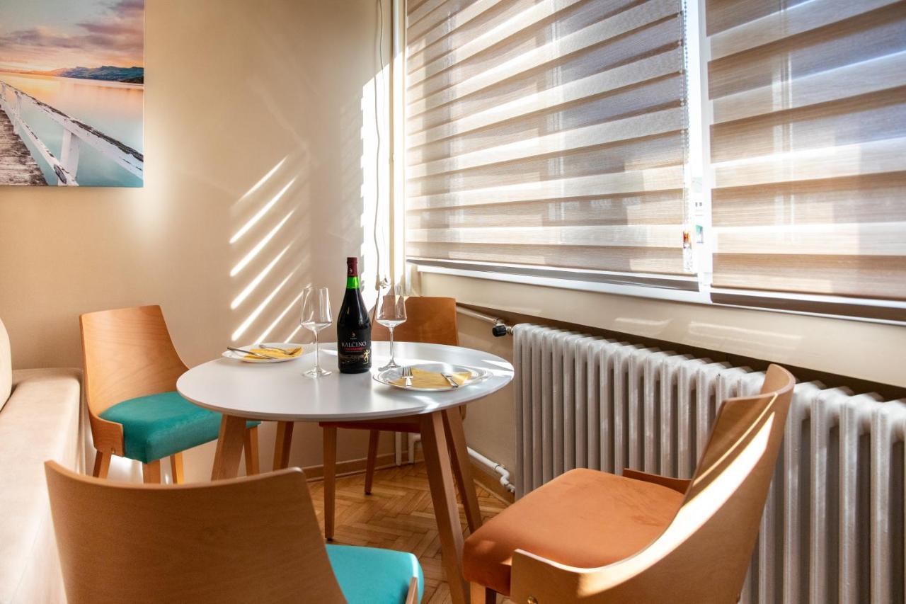 Appartement Nikolas à Belgrade Extérieur photo